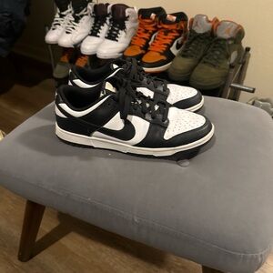 Nike Black and White Athletic Shoes